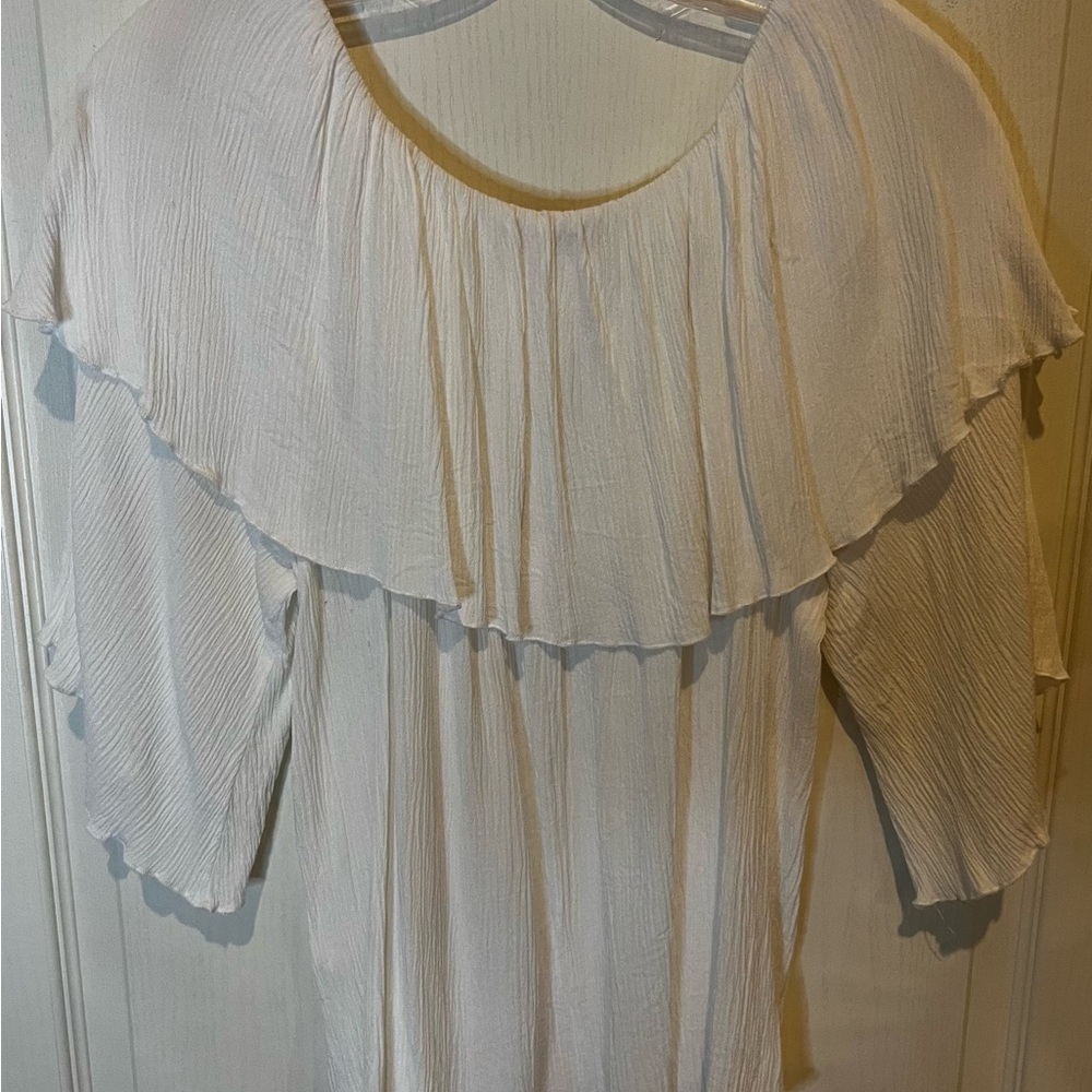 White Ruffled Top - Picture 3 of 3